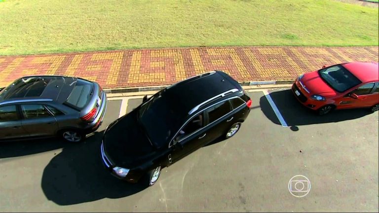 Baliza é moleza para os carros que estacionam sozinhos – Tecnoblog